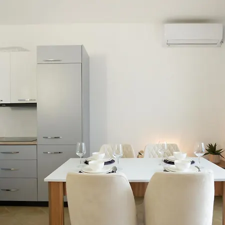 Apartamento Debina By Tok