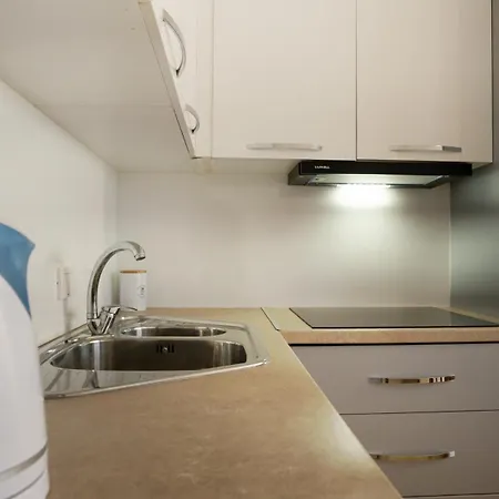 Debina By Tok Apartament Durrës