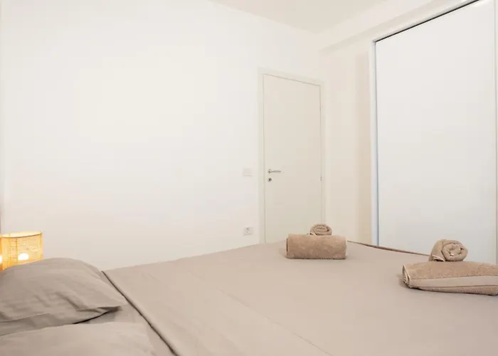 Debina By Tok * Durrës